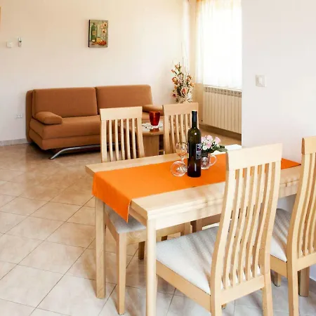 Апартаменты Haus Lori 152s *